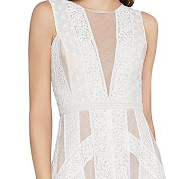 BCBG MAXAZRIA Asymmetric Andi Lace Dress Gown off white - Picture 1 of 7
